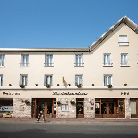 Les Ambassadeurs Logis Hotels Et Restaurant Souillac Esterno foto
