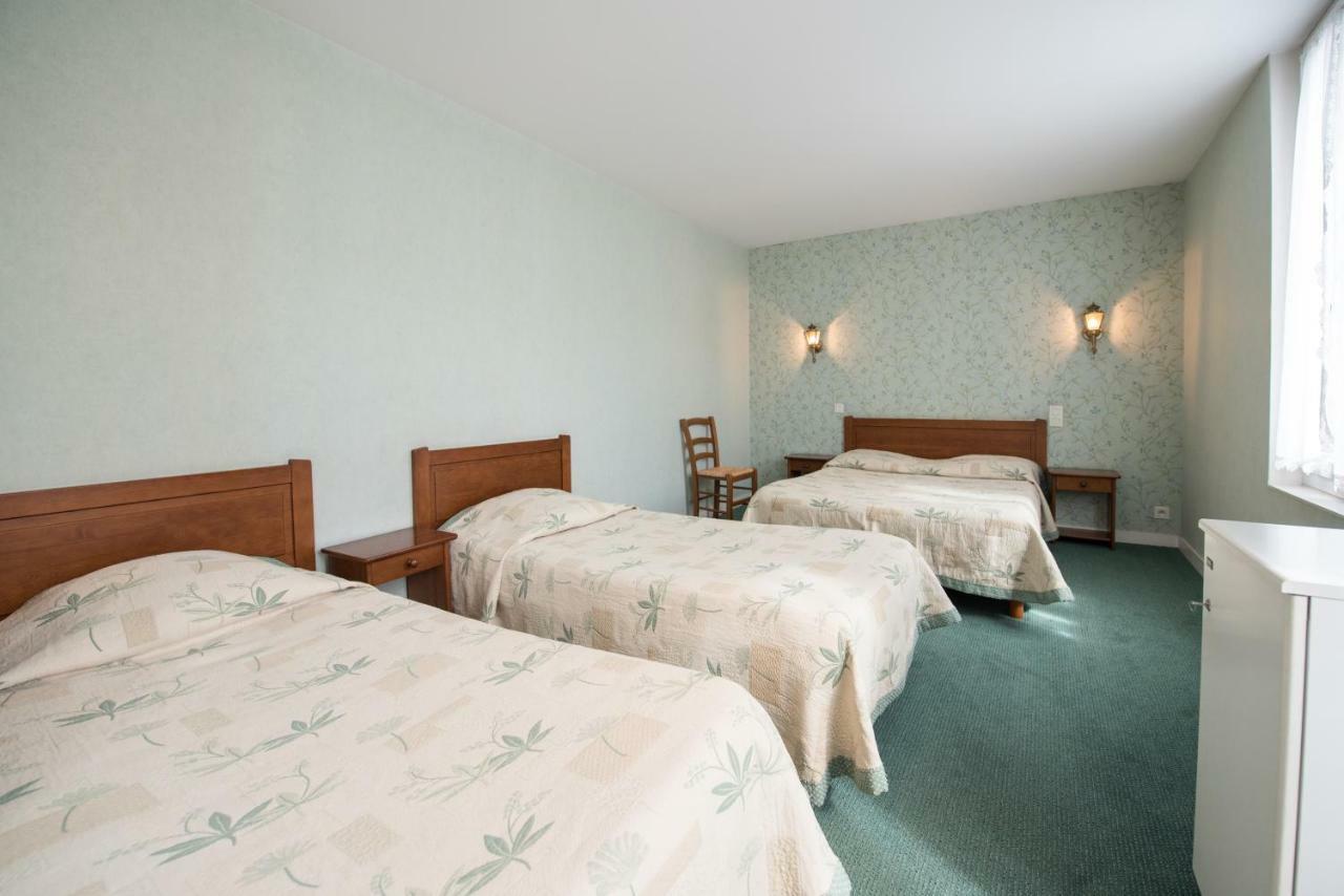 Les Ambassadeurs Logis Hotels Et Restaurant Souillac Esterno foto